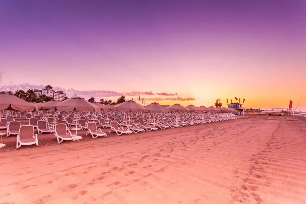 ساحل Melas Lara Hotel Antalya